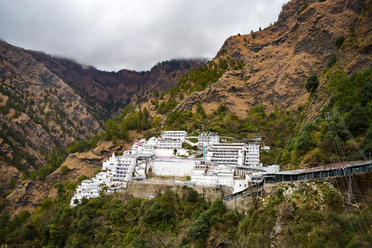 Curio Blend Beauty of Nature at Maa Vaishno Devi